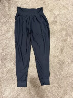 Old Navy Black High-Rise powersoft Jogger Pants